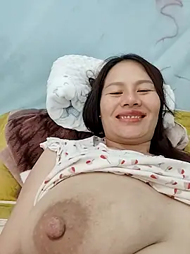 Snapshot of Baby-ladyass20 chatting on December 1, 2025, 2:45 am Baby-ladyass20 online show from December 1, 2025, 2:45 am