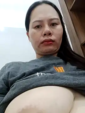 Baby-ladyass20 online show from June 5, 2026, 1:43 am