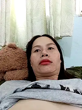 Snapshot of Baby-ladyass20 chatting on September 10, 2025, 2:43 am Baby-ladyass20 online show from September 10, 2025, 2:43 am