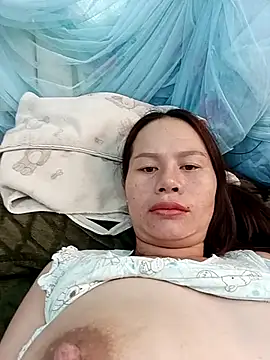 Snapshot of Baby-ladyass20 chatting on September 18, 2025, 2:14 am Baby-ladyass20 online show from September 18, 2025, 2:14 am