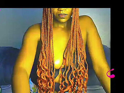 Snapshot of lilylovexx chatting on December 21, 2025, 8:53 pm lilylovexx online show from December 21, 2025, 8:53 pm