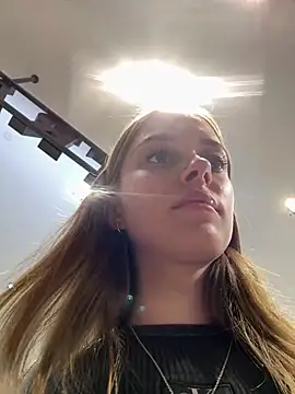 enjoy my beauty online show from February 28, 2025, 4:32 am