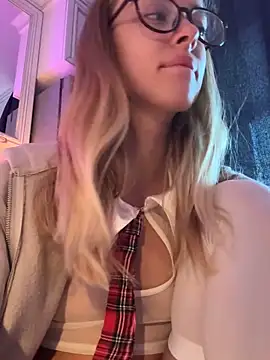 enjoy my beauty online show from October 8, 2025, 6:04 am