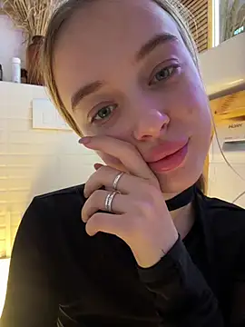 enjoy my beauty online show from February 10, 2026, 7:40 am