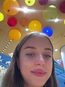 enjoy my beauty online show from February 19, 2025, 7:50 am