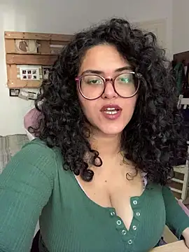Snapshot of Curvydesifromgermany chatting on June 14, 2026, 3:57 pm Curvydesifromgermany online show from June 14, 2026, 3:57 pm