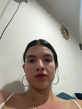 annavi  online show from July 8, 2026, 1:08 am