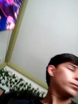 Lukas strong online show from October 14, 2025, 5:13 pm