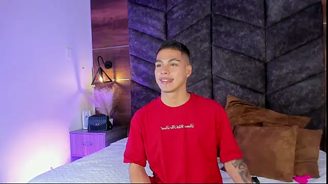 Ken-boy  online show from February 26, 2025, 2:41 am