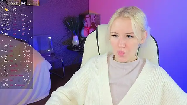 Selenatrend online show from October 18, 2025, 6:26 am