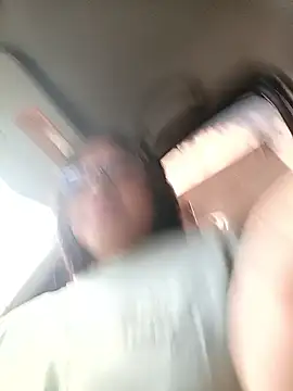 Snapshot of -VICKKY chatting on November 14, 2025, 2:10 pm -VICKKY online show from November 14, 2025, 2:10 pm