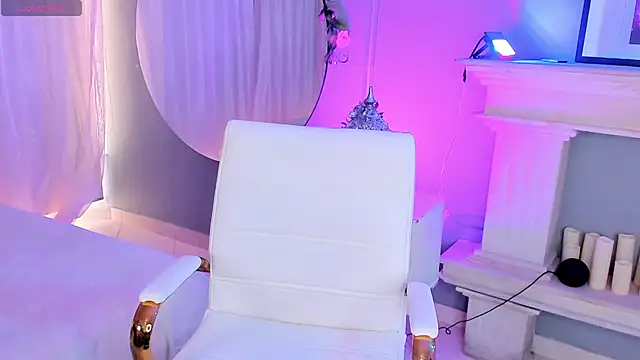 tiffany becker online show from March 3, 2026, 1:29 pm