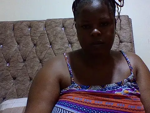 zoey10 online show from December 23, 2025, 6:56 am