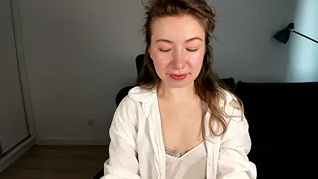 Mia Tasty online show from February 16, 2026, 7:29 am