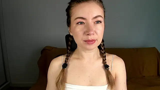Snapshot of Mia_Tasty chatting on July 3, 2026, 6:31 am Mia Tasty online show from July 3, 2026, 6:31 am