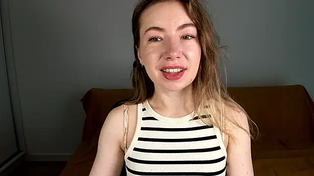 Snapshot of Mia_Tasty chatting on July 7, 2026, 6:16 am Mia Tasty online show from July 7, 2026, 6:16 am