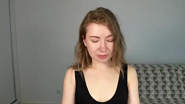 Snapshot of Mia_Tasty chatting on July 24, 2026, 6:20 am Mia Tasty online show from July 24, 2026, 6:20 am
