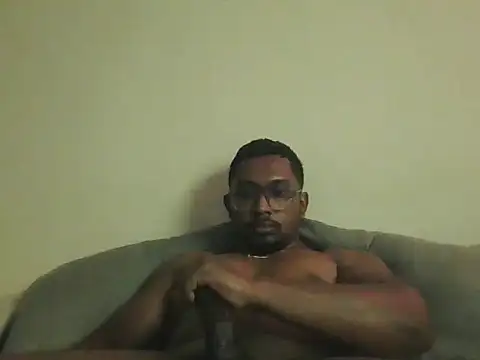 Snapshot of chennaibull101 chatting on May 14, 2026, 10:45 am chennaibull101 online show from May 14, 2026, 10:45 am