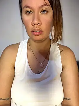 Emiily lee online show from July 14, 2026, 2:23 pm