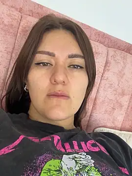 Snapshot of Sofiawilson_ chatting on October 15, 2025, 12:24 pm Sofiawilson online show from October 15, 2025, 12:24 pm