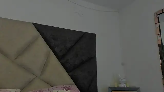 Snapshot of BonnieCute_ chatting on June 26, 2026, 12:38 am BonnieCute online show from June 26, 2026, 12:38 am