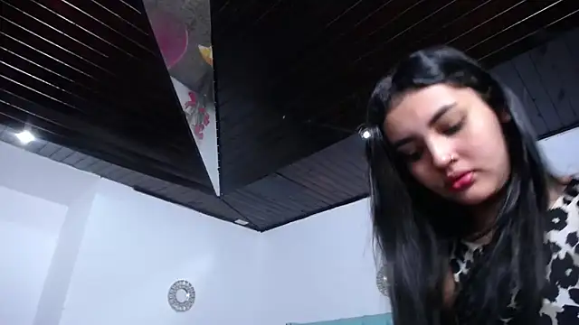 Snapshot of antonella_sweetlittle chatting on February 25, 2026, 10:48 am antonella sweetlittle online show from February 25, 2026, 10:48 am