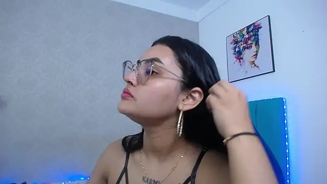 Snapshot of antonella_sweetlittle chatting on November 27, 2025, 1:11 pm antonella sweetlittle online show from November 27, 2025, 1:11 pm