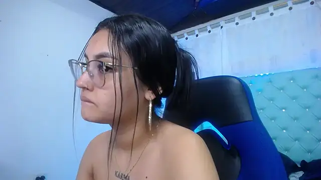 Snapshot of antonella_sweetlittle chatting on October 30, 2025, 12:25 pm antonella sweetlittle online show from October 30, 2025, 12:25 pm