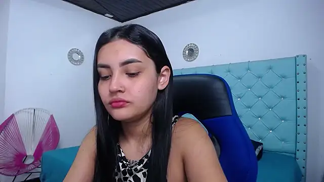 Snapshot of antonella_sweetlittle chatting on February 12, 2026, 12:27 pm antonella sweetlittle online show from February 12, 2026, 12:27 pm