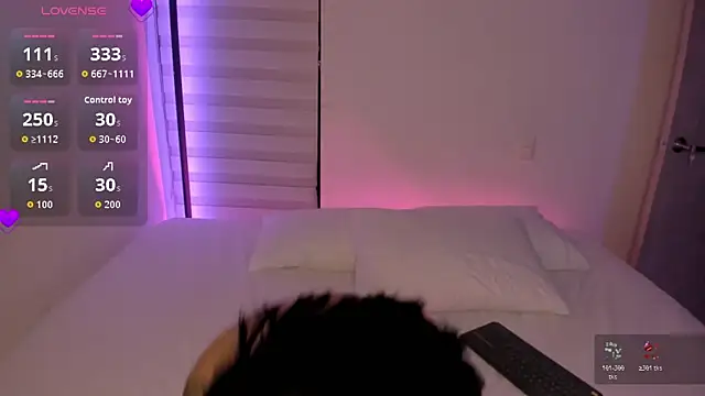 Snapshot of Cataleyasweet_19 chatting on November 16, 2025, 10:46 pm Cataleyasweet 19 online show from November 16, 2025, 10:46 pm