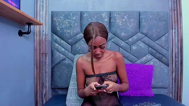 Snapshot of dalilaqueen chatting on November 7, 2025, 11:59 am dalilaqueen online show from November 7, 2025, 11:59 am