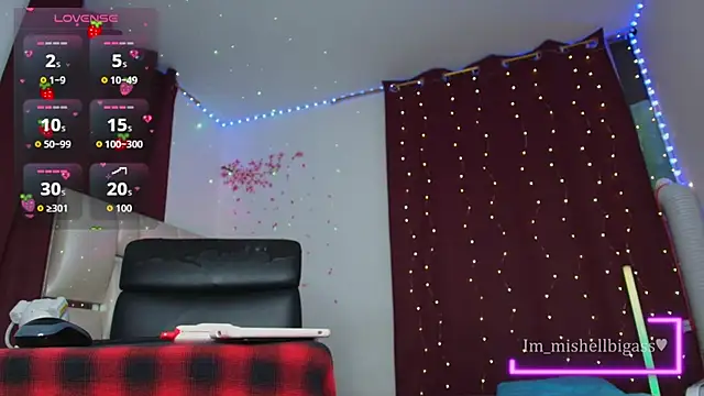 im mishellbigass online show from April 24, 2026, 6:37 am
