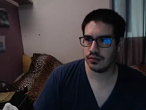 Snapshot of thealfawolf01 chatting on July 9, 2026, 1:06 am thealfawolf01 online show from July 9, 2026, 1:06 am