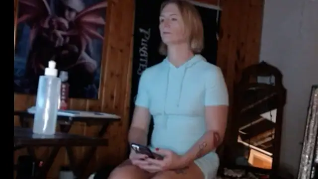 Snapshot of JamieBottoms chatting on February 13, 2026, 11:54 am JamieBottoms online show from February 13, 2026, 11:54 am