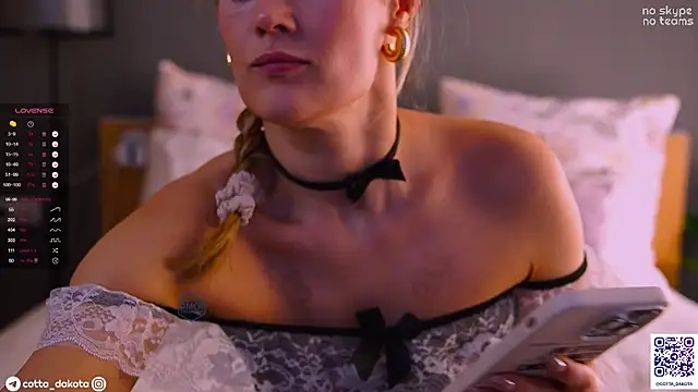 Snapshot of PannaDakota chatting on October 18, 2025, 7:10 am PannaDakota online show from October 18, 2025, 7:10 am