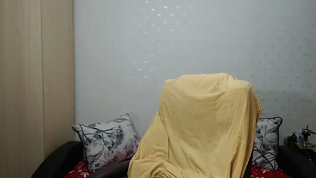 PrinceEagle online show from October 24, 2025, 7:57 pm