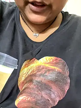 smile pretty online show from October 29, 2025, 6:07 pm