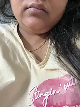 smile pretty online show from March 12, 2026, 5:50 pm