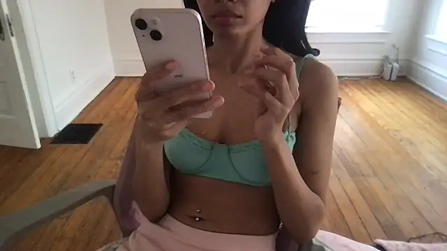 loveofbea online show from February 24, 2026, 11:16 pm