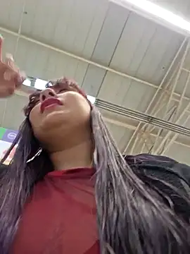 Snapshot of Blushing_Katy chatting on March 15, 2025, 11:28 pm Blushing Katy online show from March 15, 2025, 11:28 pm