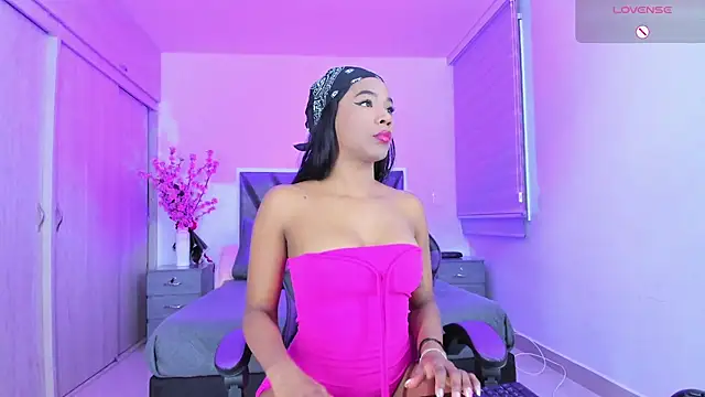 Snapshot of paula__cruzz chatting on July 21, 2026, 5:20 am paula cruzz online show from July 21, 2026, 5:20 am