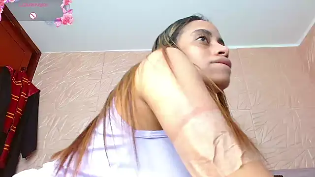 kendallsweet7 online show from November 2, 2025, 7:52 pm