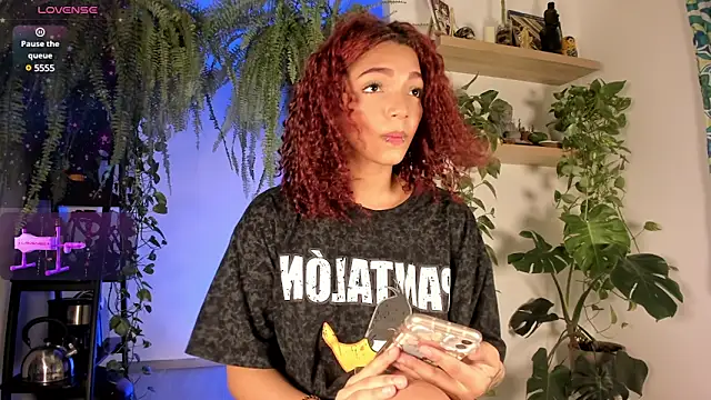 katrinaa ricci online show from December 11, 2024, 3:02 am