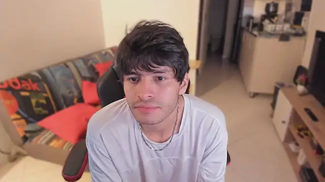 Snapshot of justin_stark7 chatting on November 4, 2025, 10:46 pm justin stark7 online show from November 4, 2025, 10:46 pm