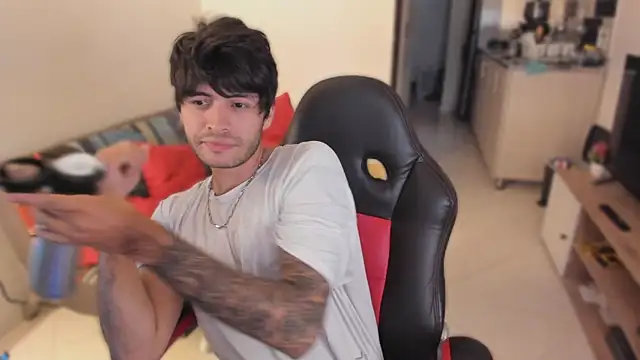 Snapshot of justin_stark7 chatting on October 17, 2025, 9:49 pm justin stark7 online show from October 17, 2025, 9:49 pm