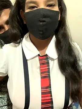 Snapshot of hottiess69 chatting on October 23, 2025, 4:38 pm hottiess69 online show from October 23, 2025, 4:38 pm