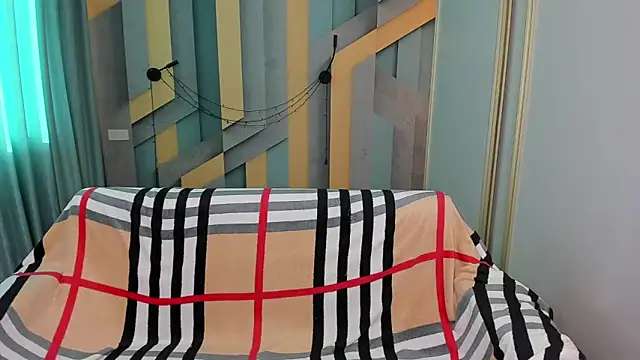 Snapshot of EmilyWalkeri chatting on November 21, 2025, 8:13 am EmilyWalkeri online show from November 21, 2025, 8:13 am