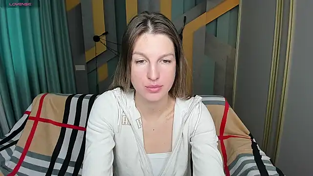 Snapshot of EmilyWalkeri chatting on October 13, 2025, 7:10 am EmilyWalkeri online show from October 13, 2025, 7:10 am