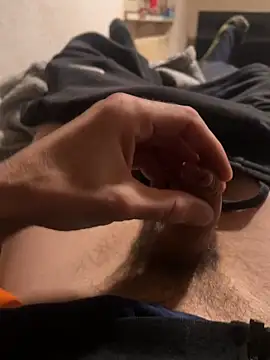 Krusito187 online show from December 4, 2025, 8:41 pm