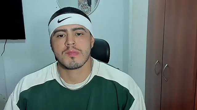 Baltazar Dupont online show from October 7, 2025, 1:39 am